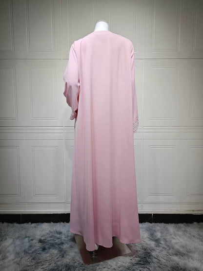 Eleganter Kimono mit Verziehrung